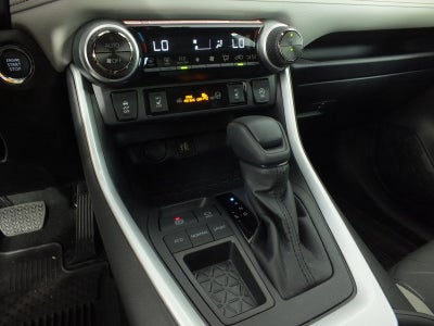 2025 Toyota RAV4 XLE *1-OWNER! ONLY 1K MILES!*