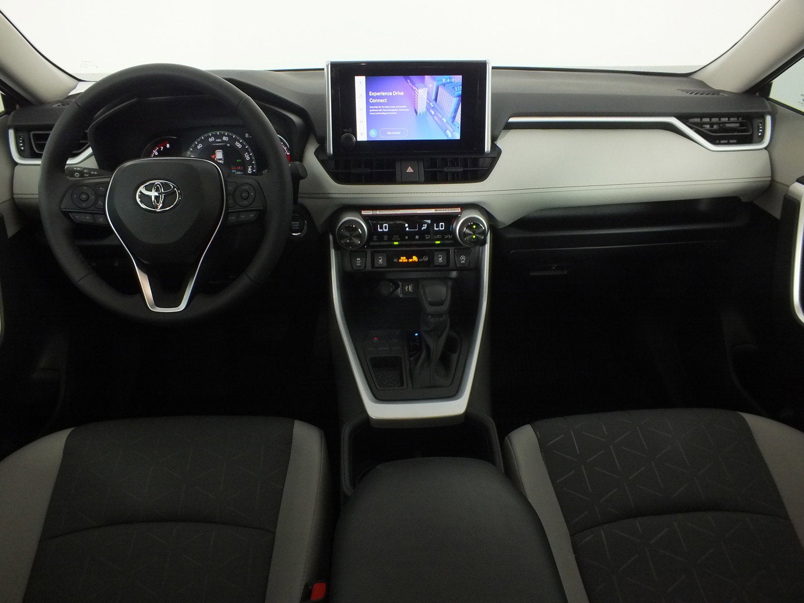2025 Toyota RAV4 XLE *1-OWNER! ONLY 1K MILES!*