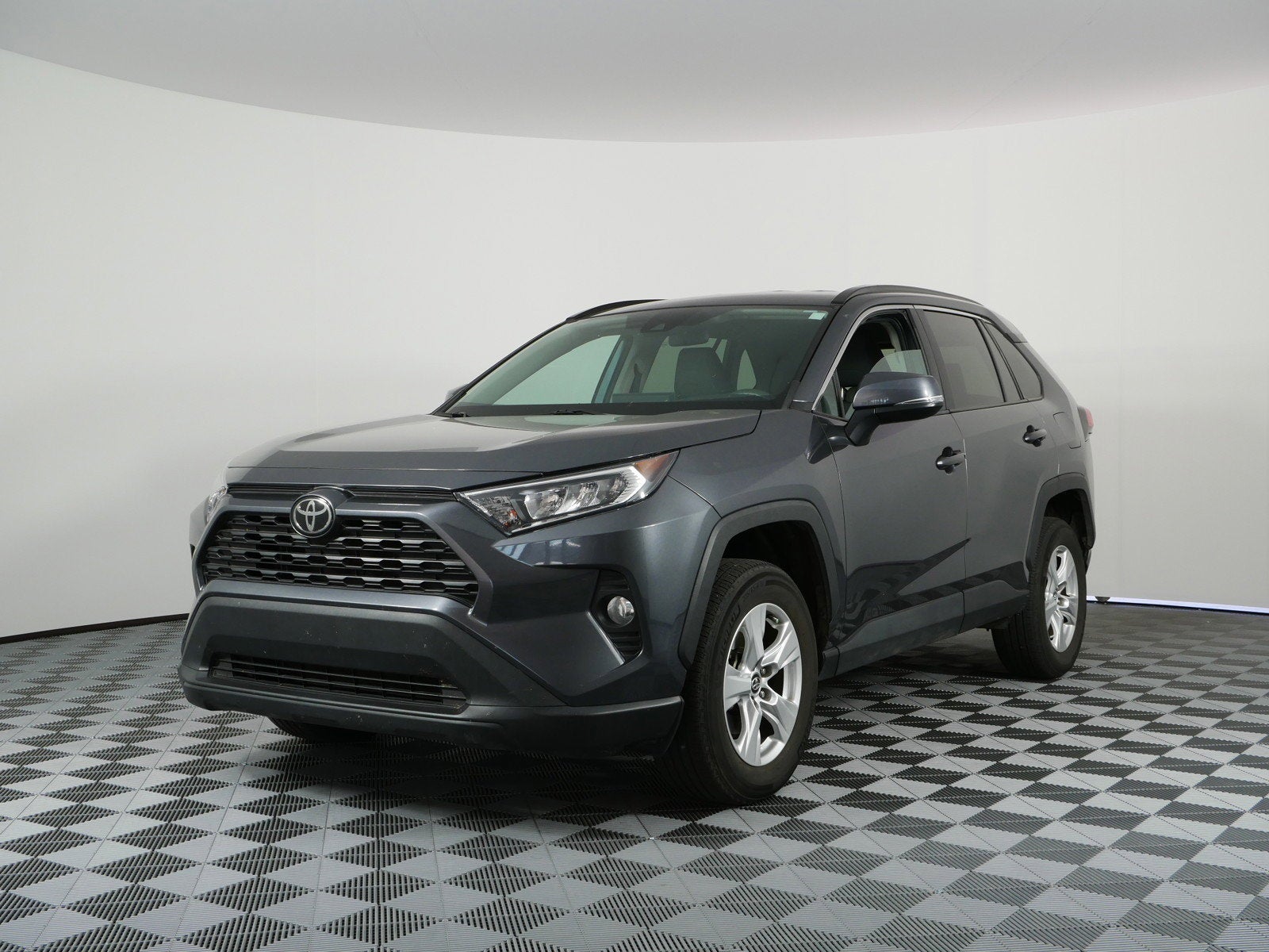 2021 Toyota RAV4 XLE FWD *ROOMY!*