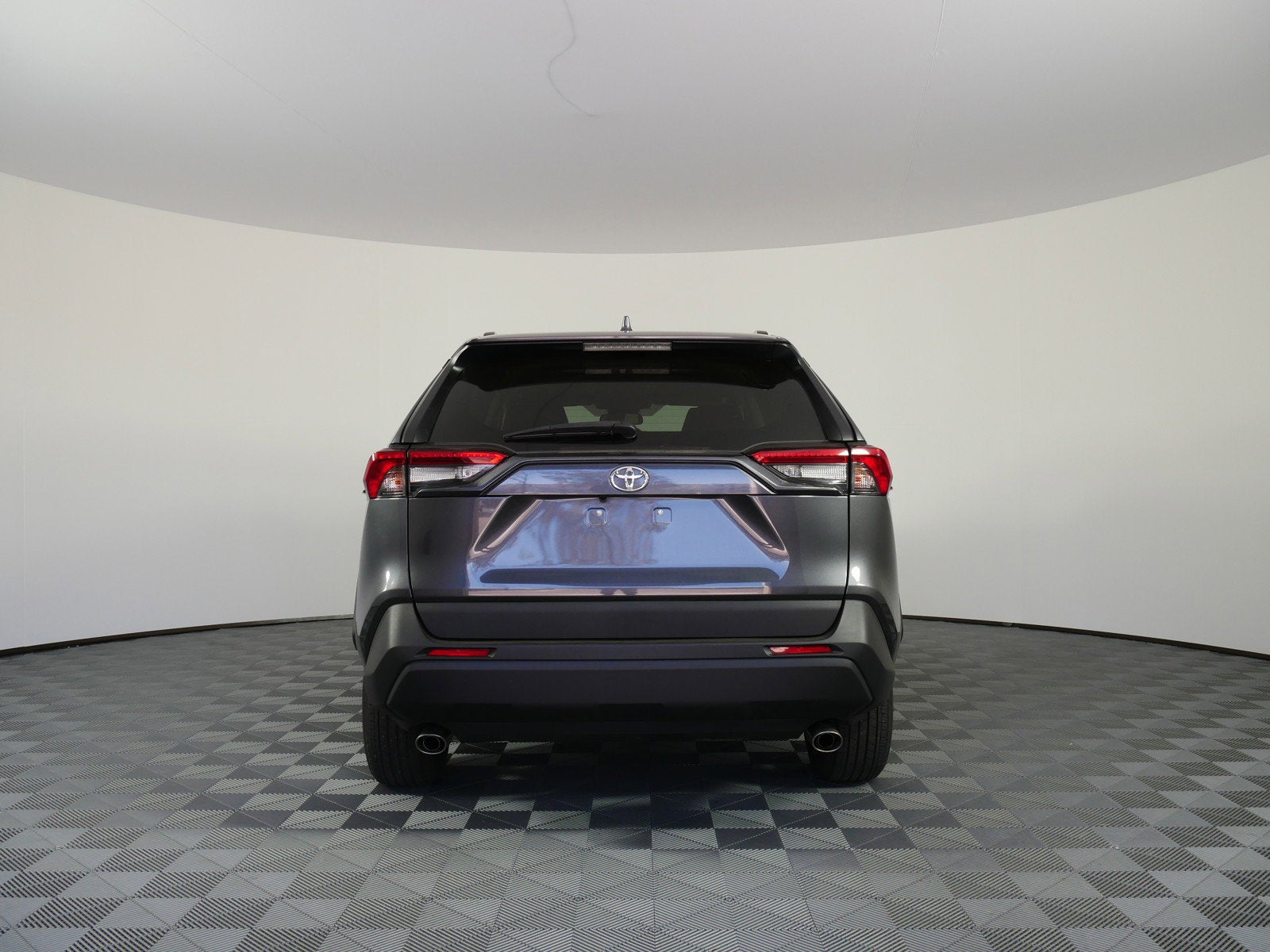 2021 Toyota RAV4 XLE FWD *ROOMY!*