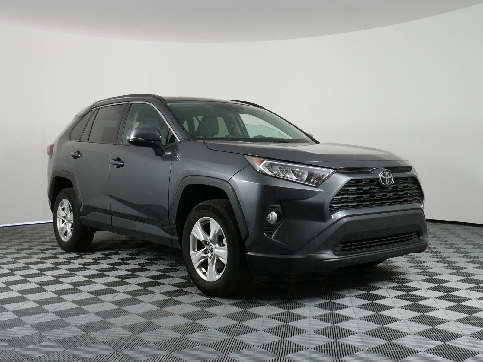 2021 Toyota RAV4 XLE FWD *ROOMY!*