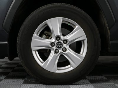 2021 Toyota RAV4 XLE FWD *ROOMY!*
