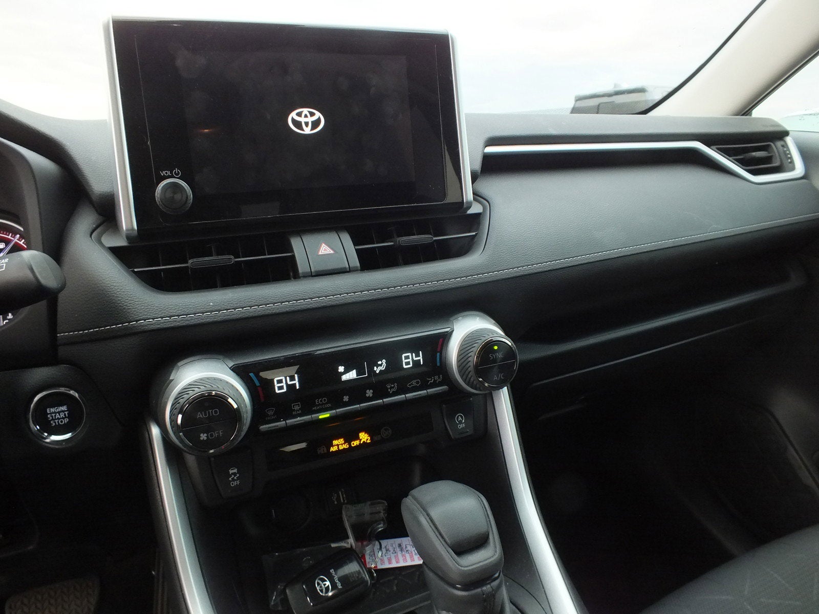 2023 Toyota RAV4 XLE *1-OWNER*
