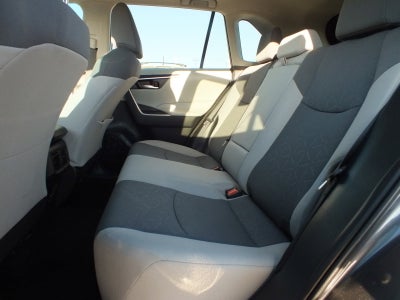 2024 Toyota RAV4 XLE FWD *CLEAN CARFAX*