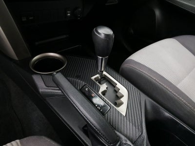 2015 Toyota RAV4 XLE FWD *CLEAN CARFAX*