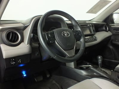 2016 Toyota RAV4 XLE *CLEAN CARFAX*