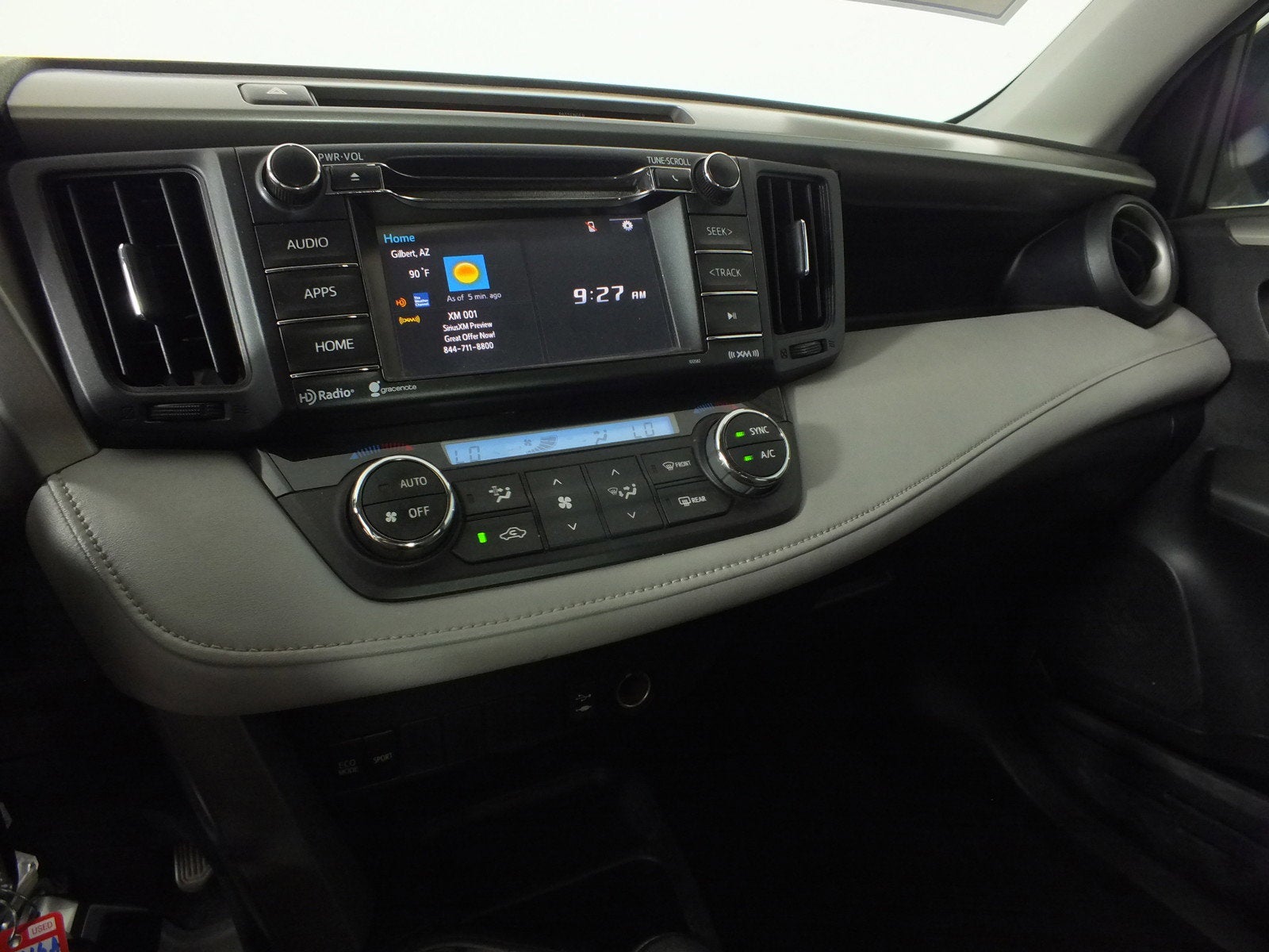 2016 Toyota RAV4 XLE *CLEAN CARFAX*