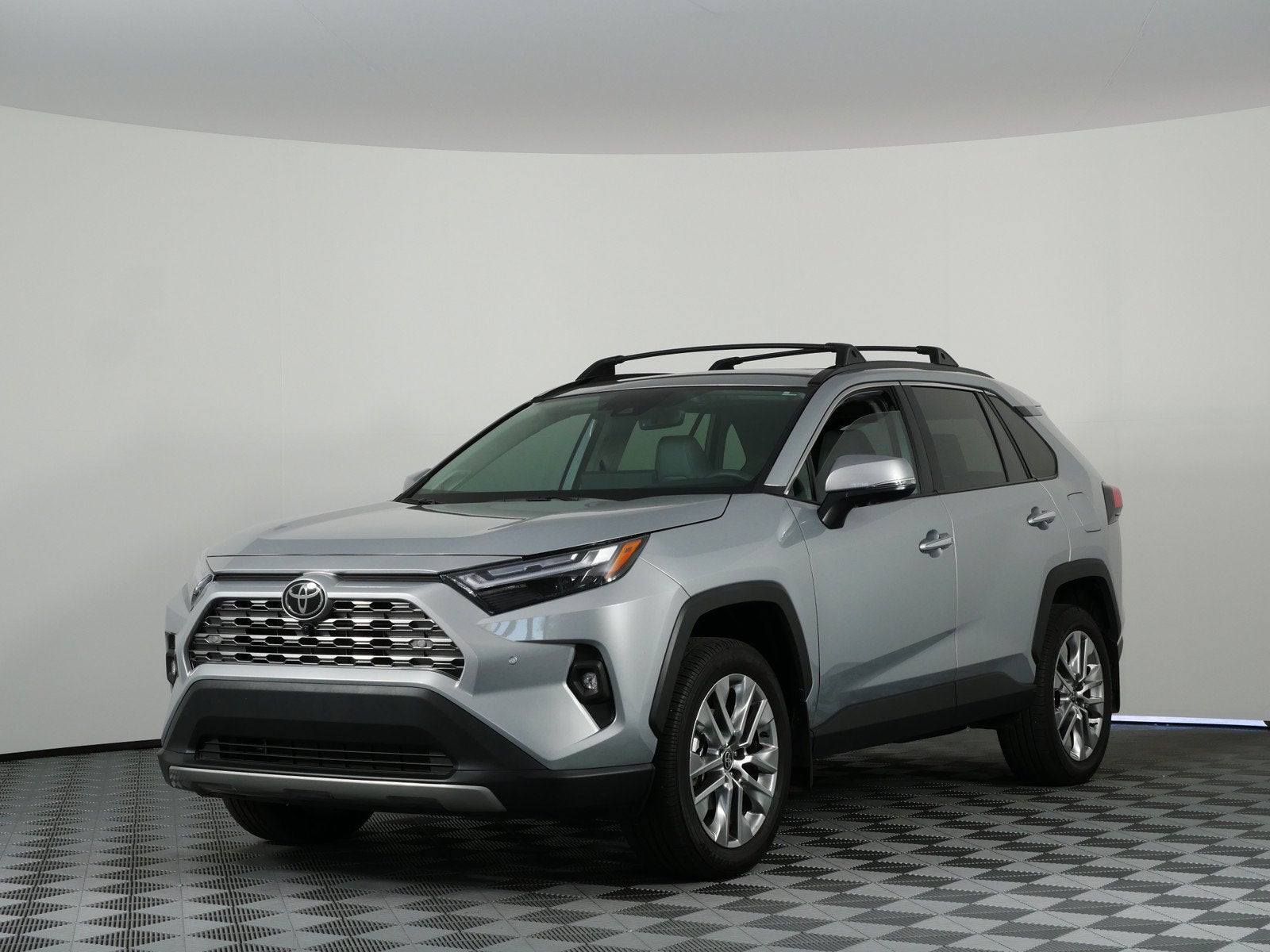 2024 Toyota RAV4 Limited *1-OWNER*