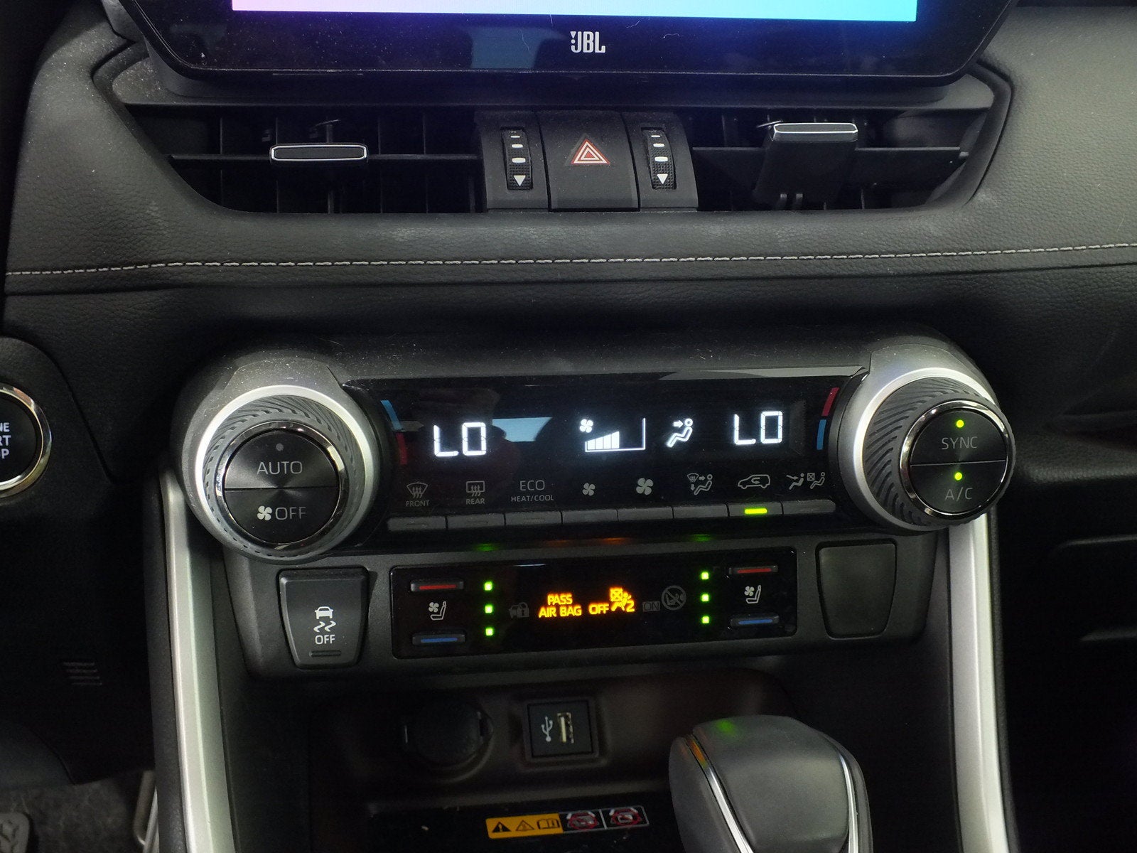 2023 Toyota RAV4 Limited *1-OWNER*