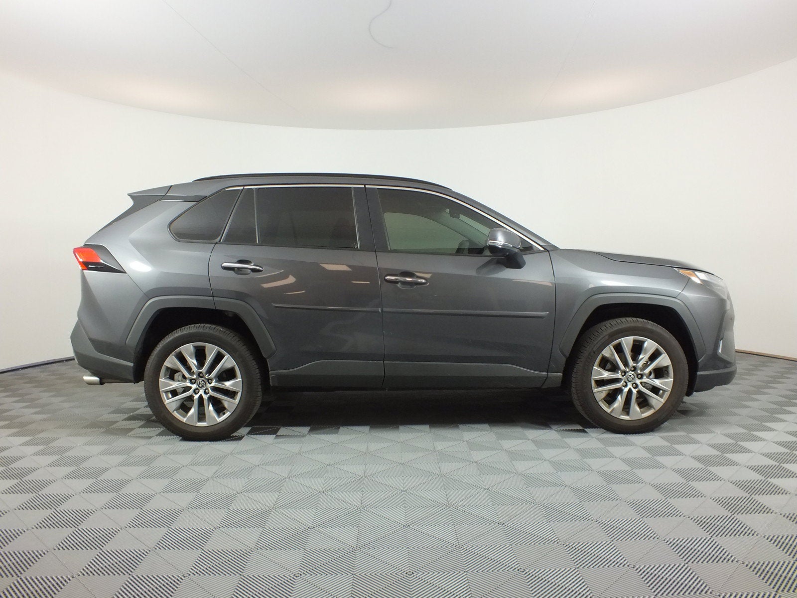 2023 Toyota RAV4 Limited *1-OWNER*
