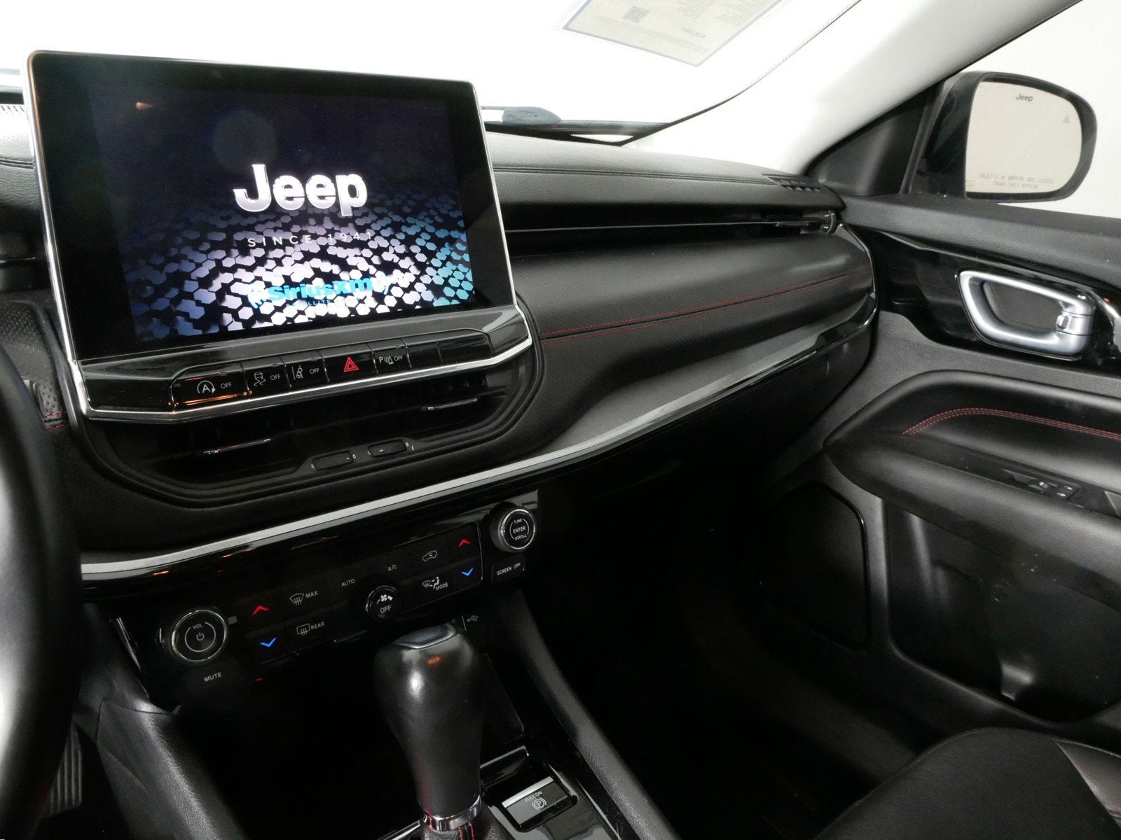 2022 Jeep Compass Trailhawk 4X4 *1 OWNER, CLEAN CARFAX!*