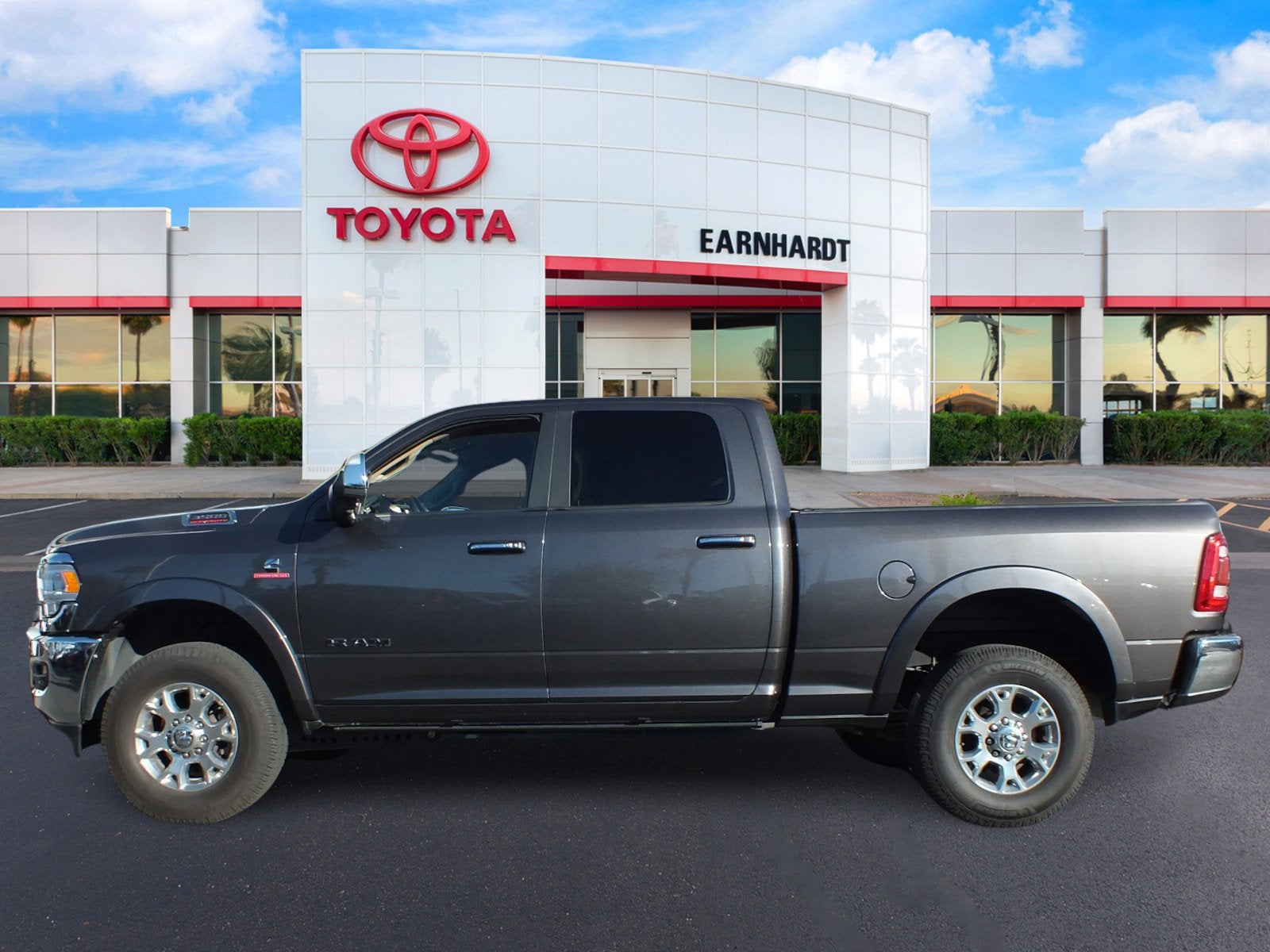 2019 RAM 3500 Laramie 4X4 *1 ONWER! Built to Tow! Built to Impress!*