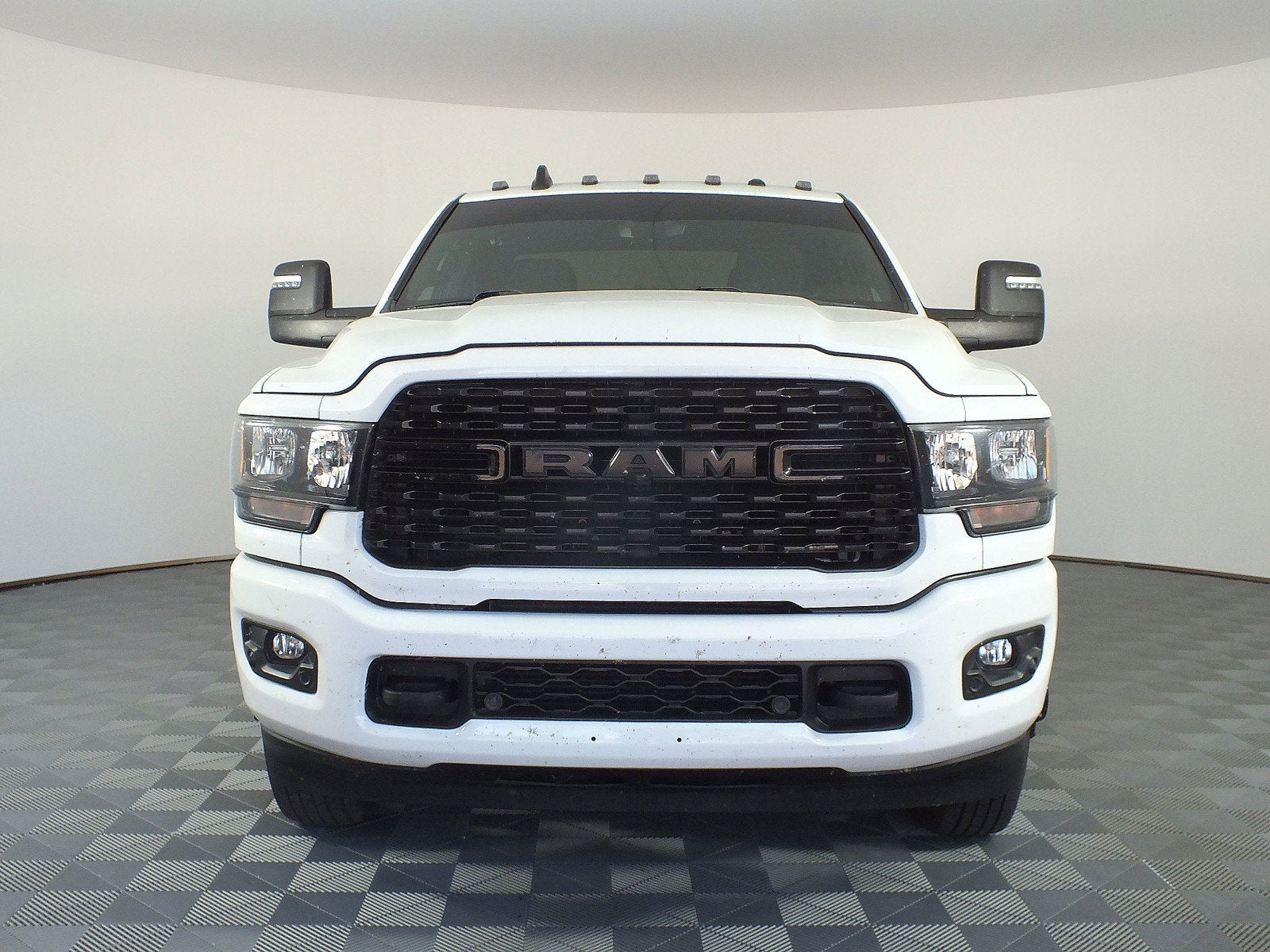 2024 RAM 3500 Big Horn 4WD *1-OWNER! LOW MILES!*