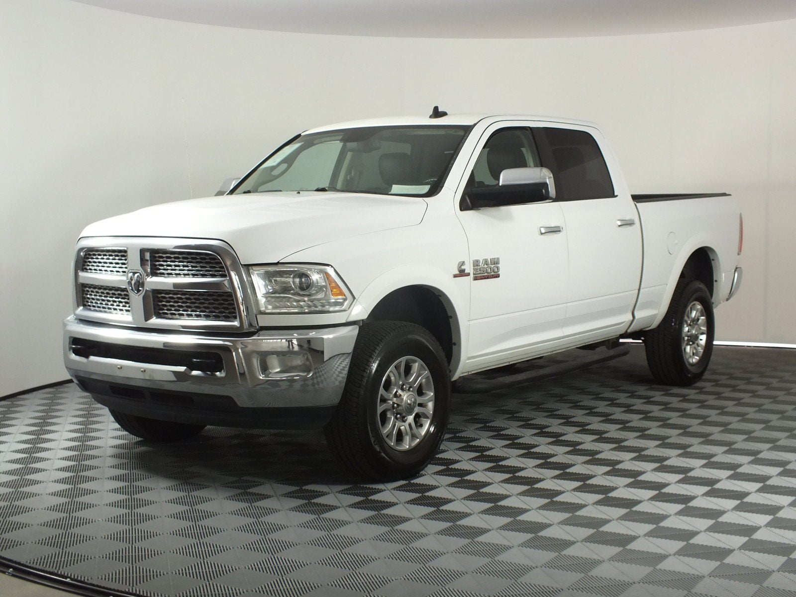 2014 RAM 2500 Laramie 4WD *CLEAN CARFAX*