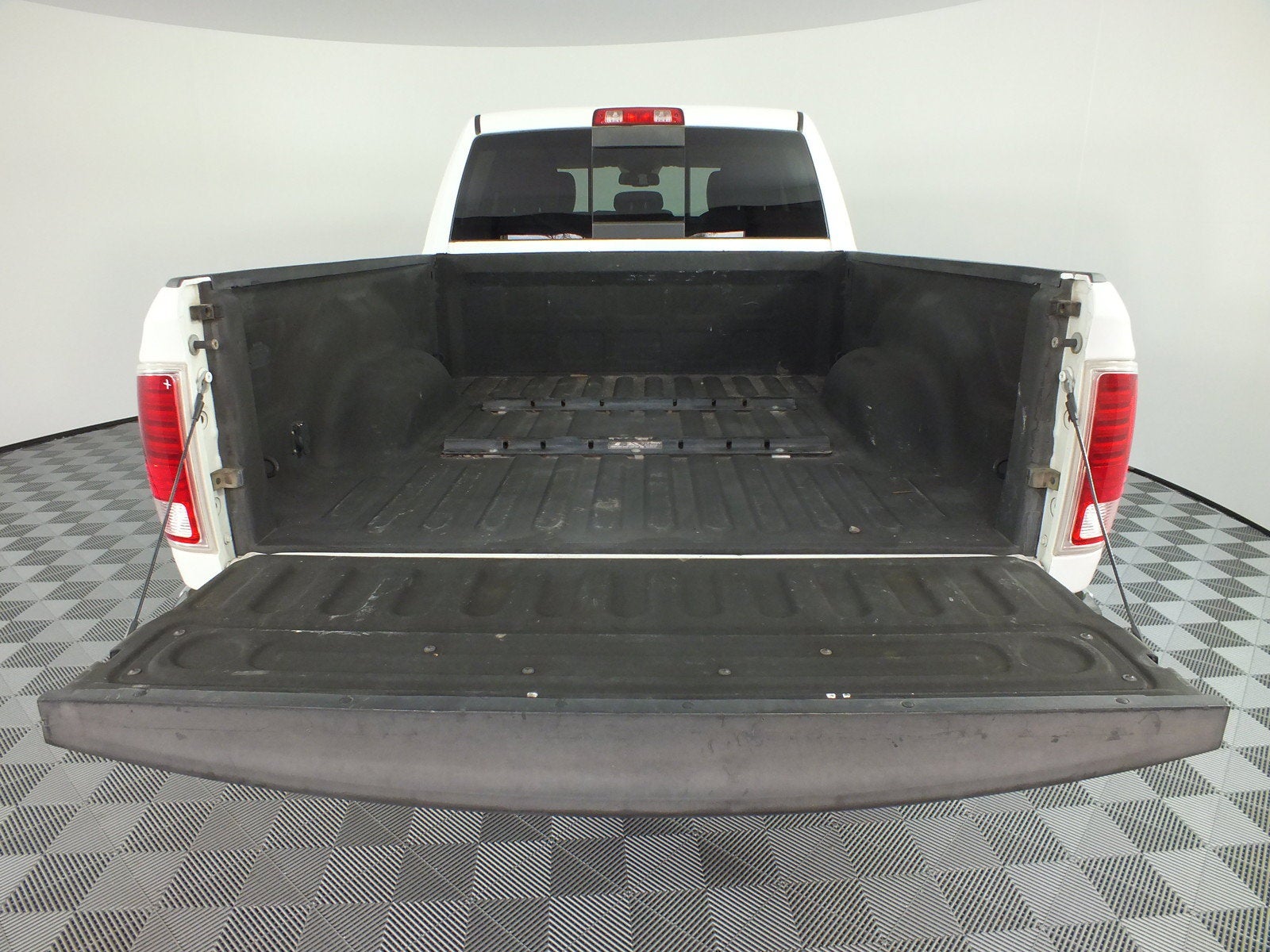 2014 RAM 2500 Laramie 4WD *CLEAN CARFAX*