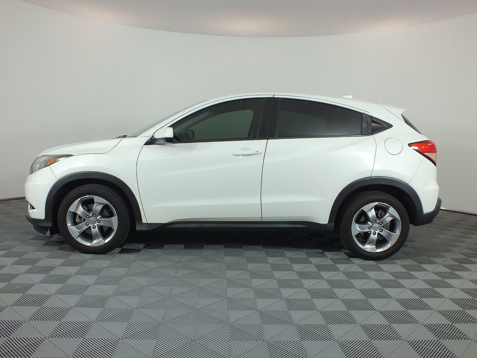 2018 Honda HR-V LX *CLEAN CARFAX*