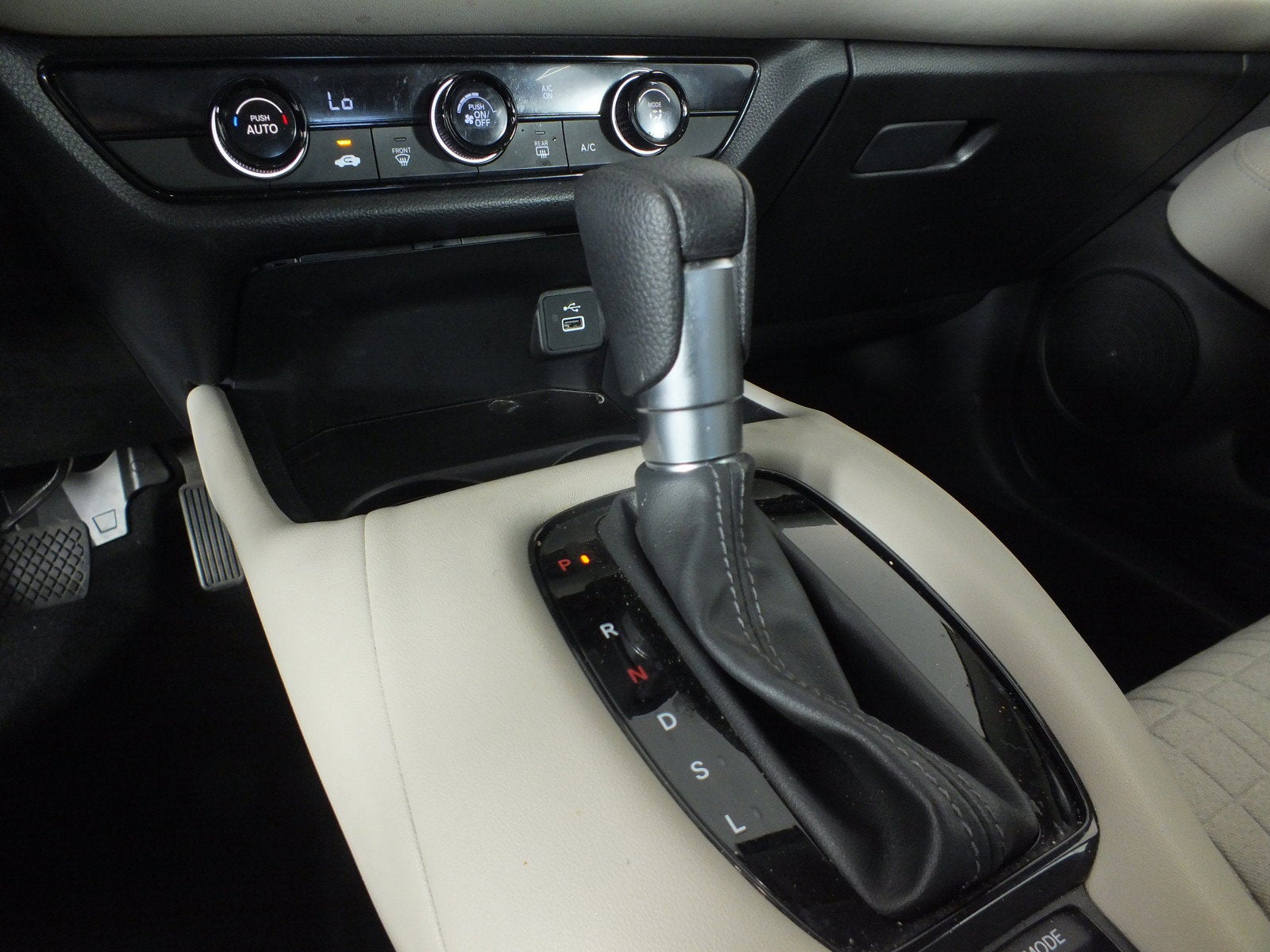 2024 Honda HR-V LX AWD *1-OWNER*