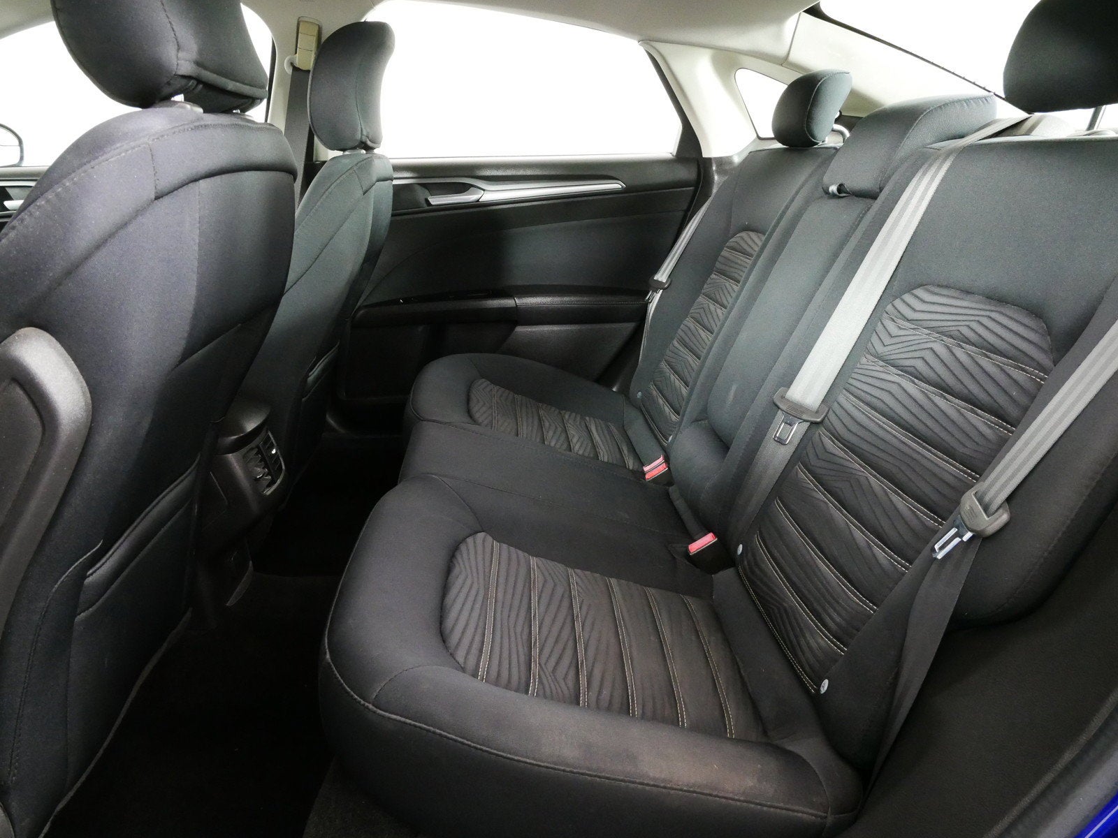 2016 Ford Fusion SE *RELIABLE DAILY DRIVER!*