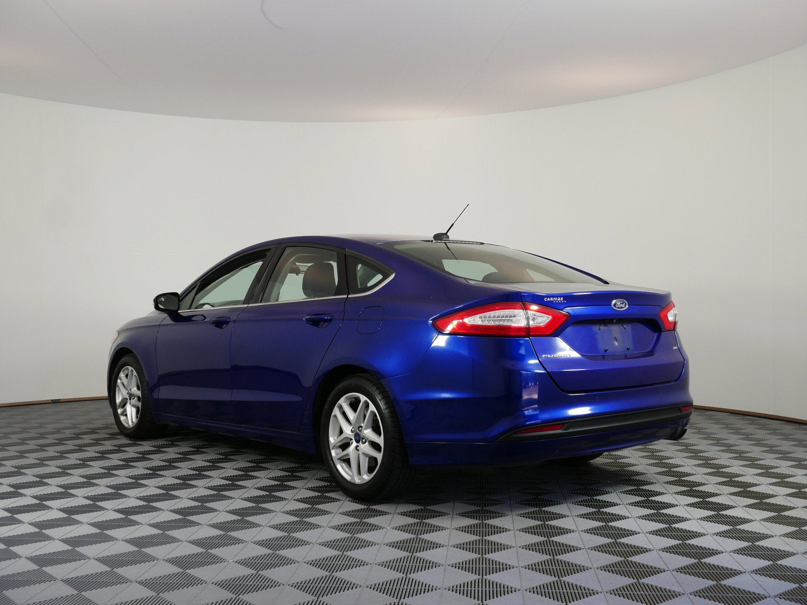 2016 Ford Fusion SE *RELIABLE DAILY DRIVER!*