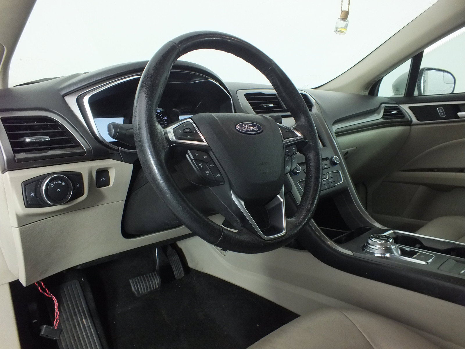 2018 Ford Fusion SE *RELIABLE DAILY DRIVER!*
