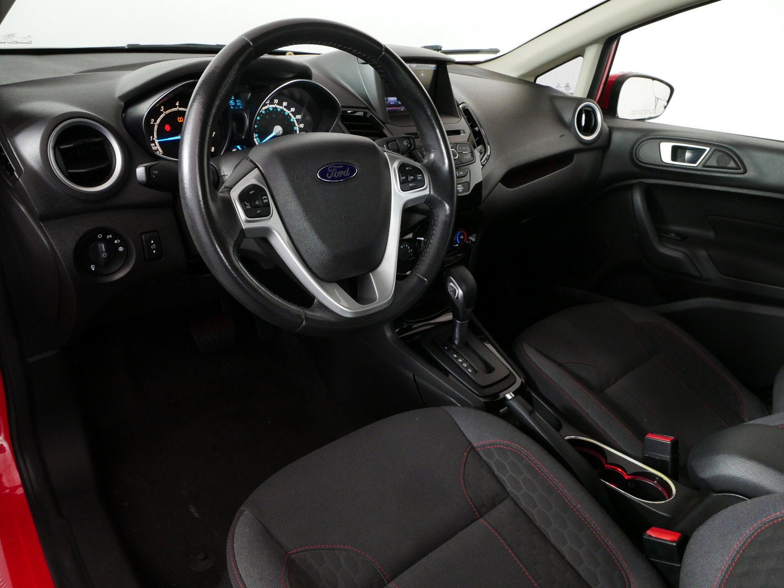2014 Ford Fiesta SE *ONLY 45K MILES!*