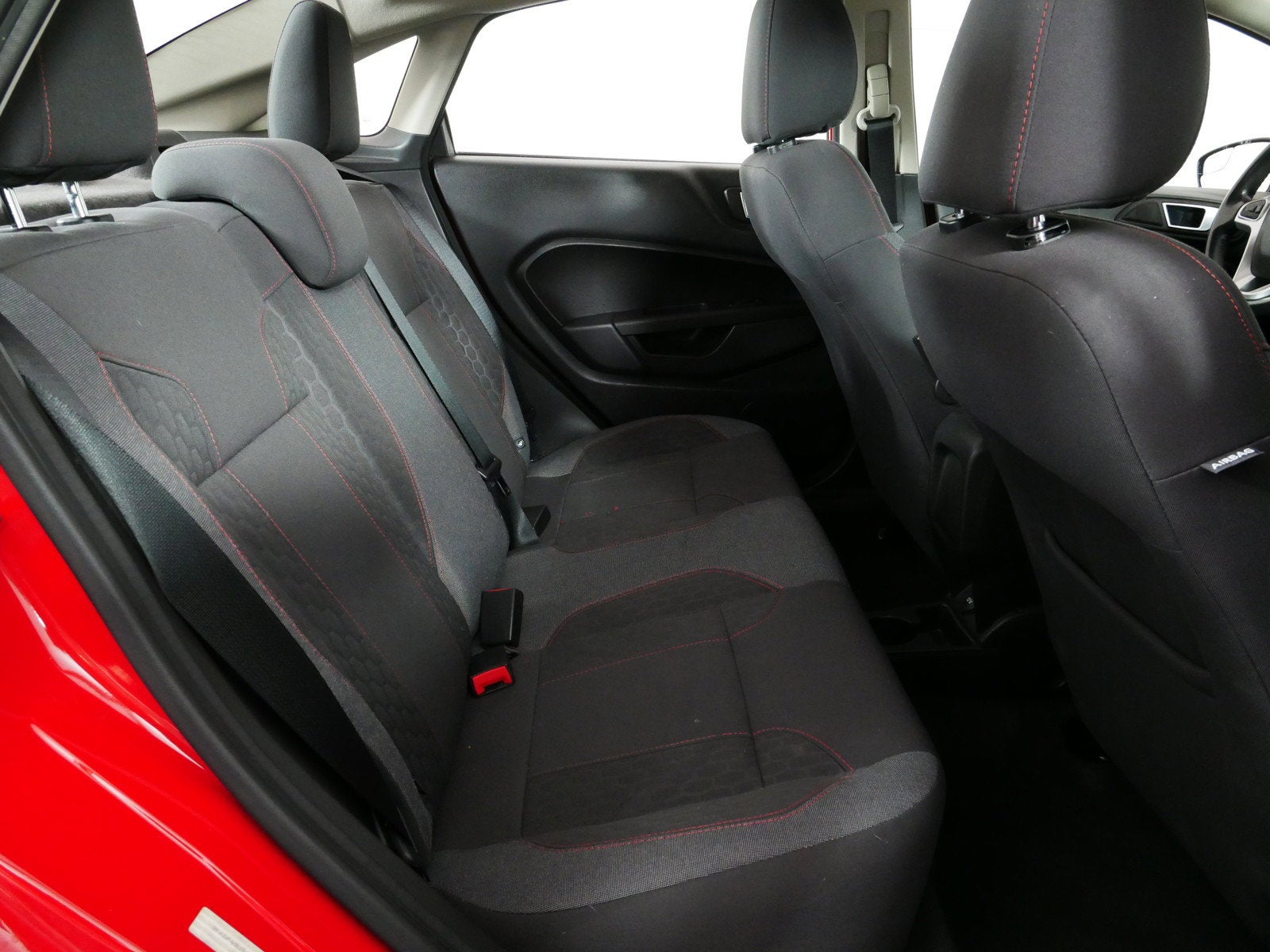 2014 Ford Fiesta SE *ONLY 45K MILES!*