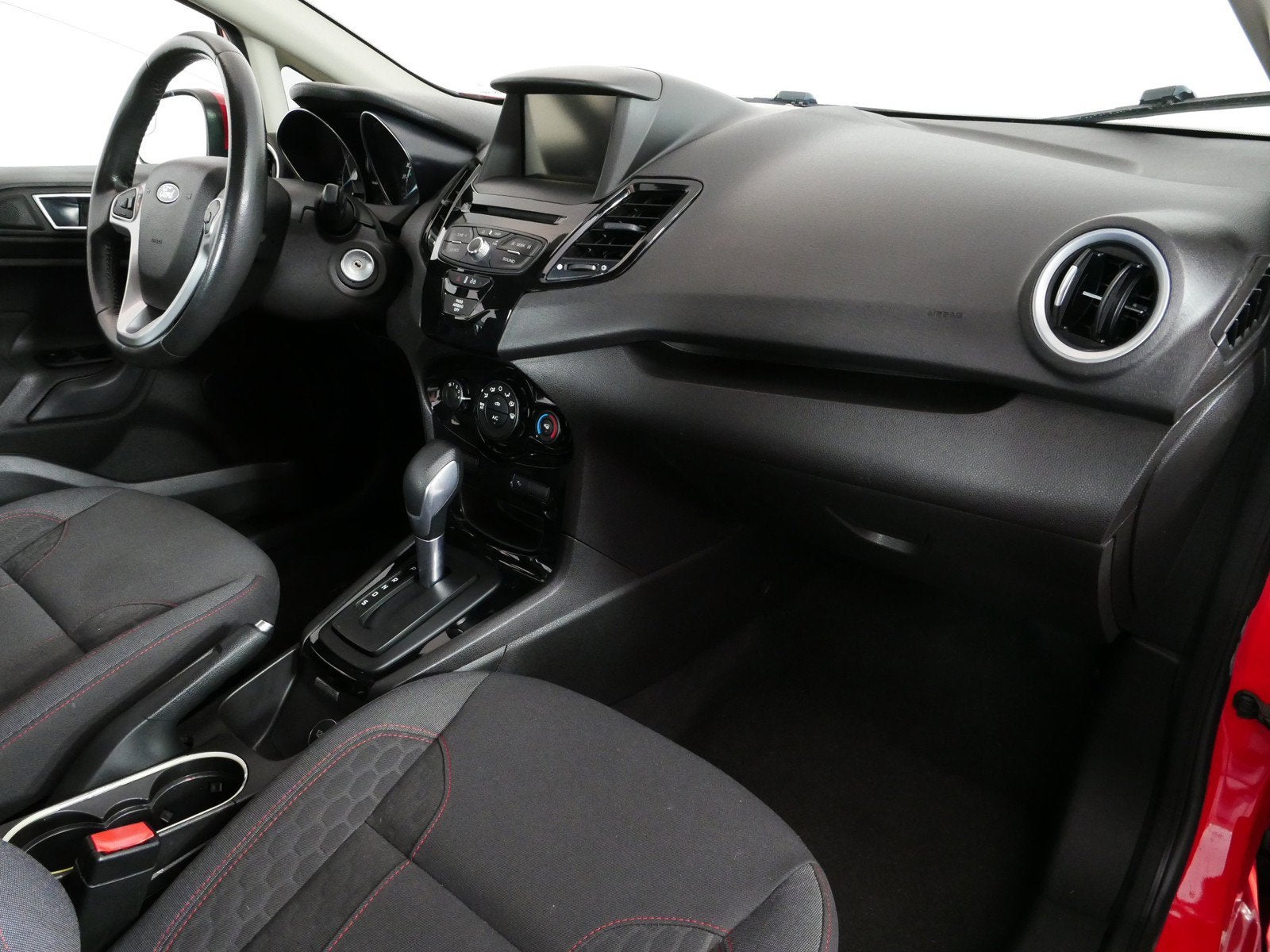 2014 Ford Fiesta SE *ONLY 45K MILES!*