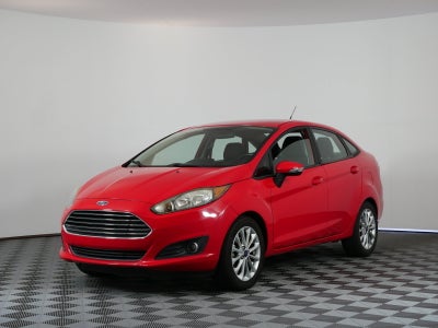 2014 Ford Fiesta SE *ONLY 45K MILES!*