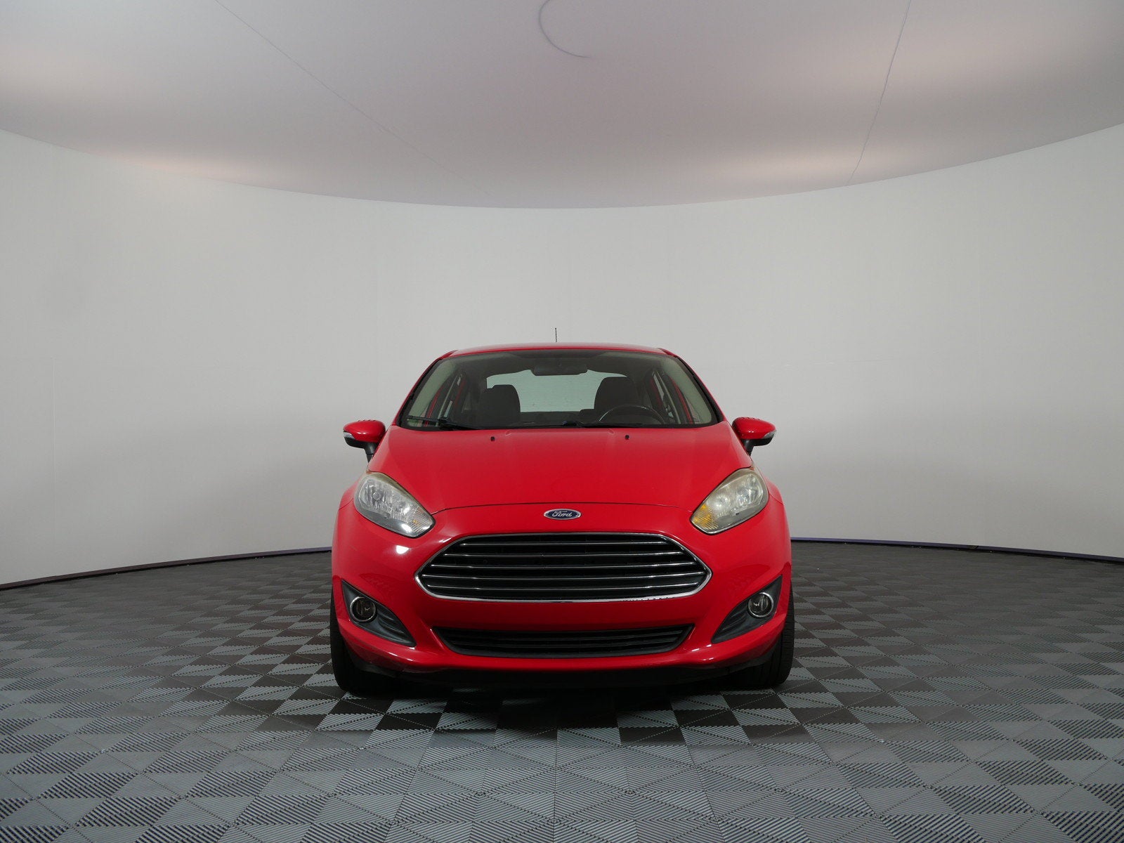 2014 Ford Fiesta SE *ONLY 45K MILES!*