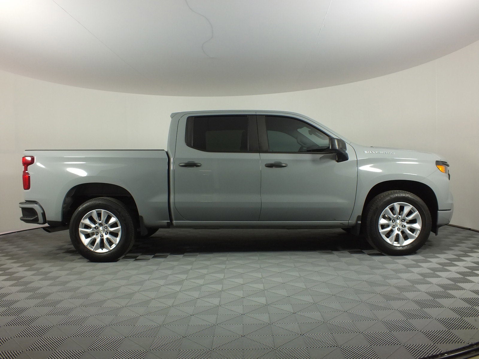 2024 Chevrolet Silverado 1500 Custom Cab Short Bed *1-OWNER!*
