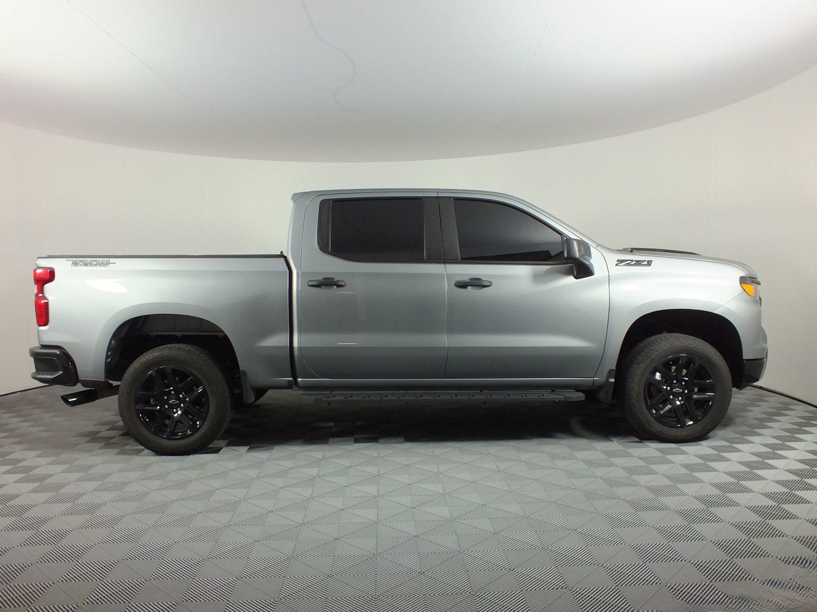 2025 Chevrolet Silverado 1500 Custom Trail Boss 4WD *1-OWNER*
