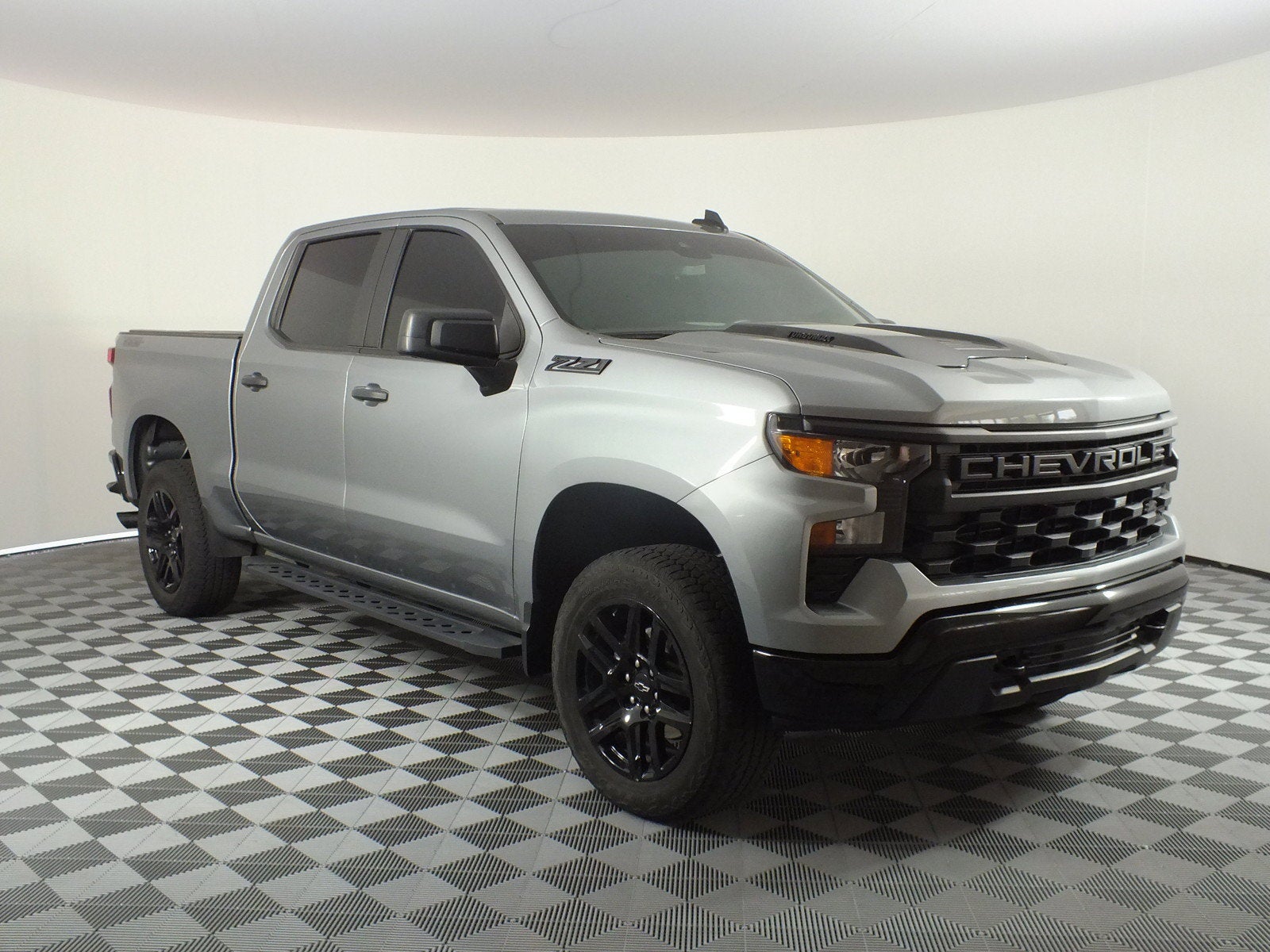 2025 Chevrolet Silverado 1500 Custom Trail Boss 4WD *1-OWNER*