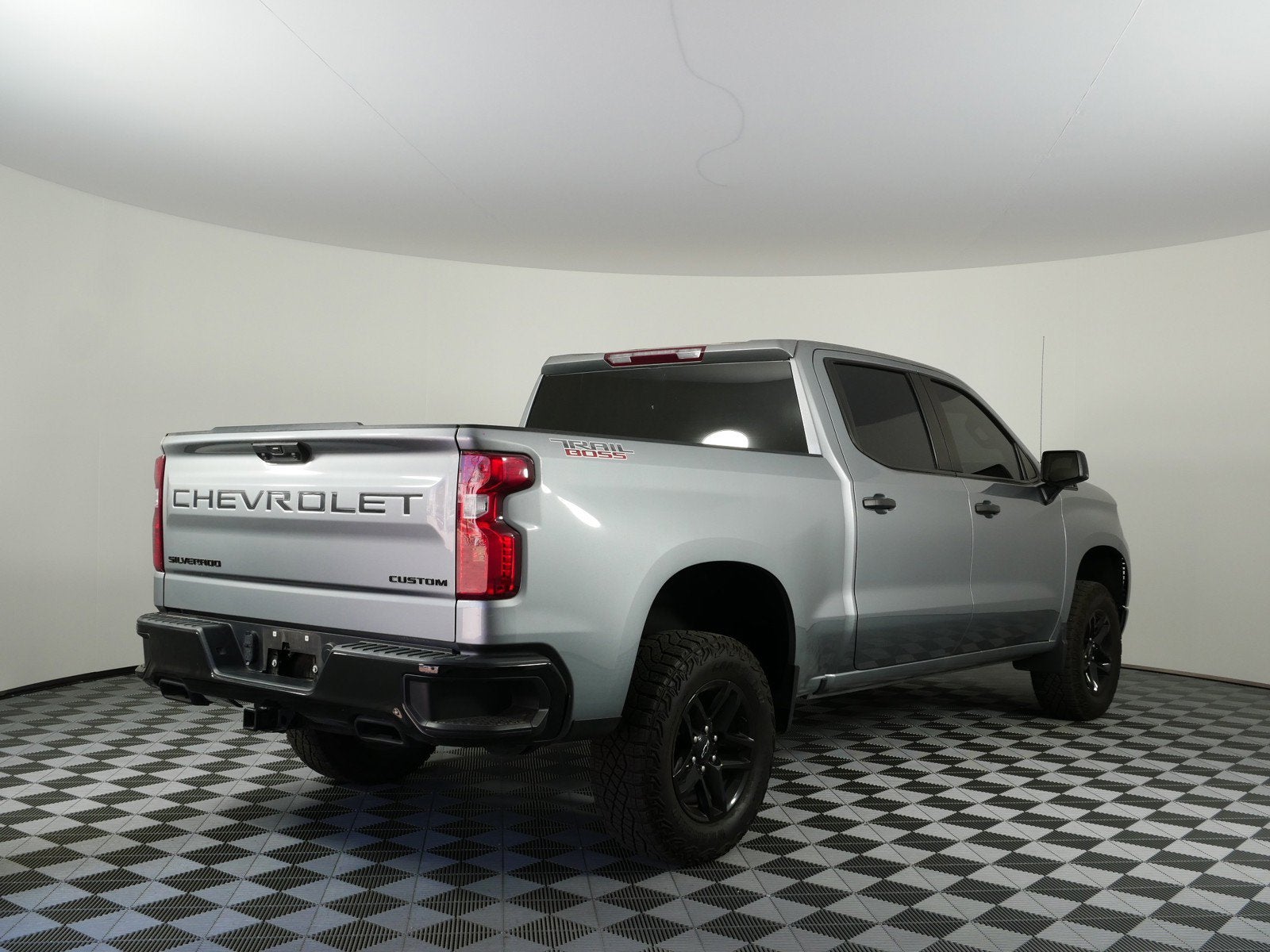 2024 Chevrolet Silverado 1500 Custom Trail Boss 4WD *1-OWNER*