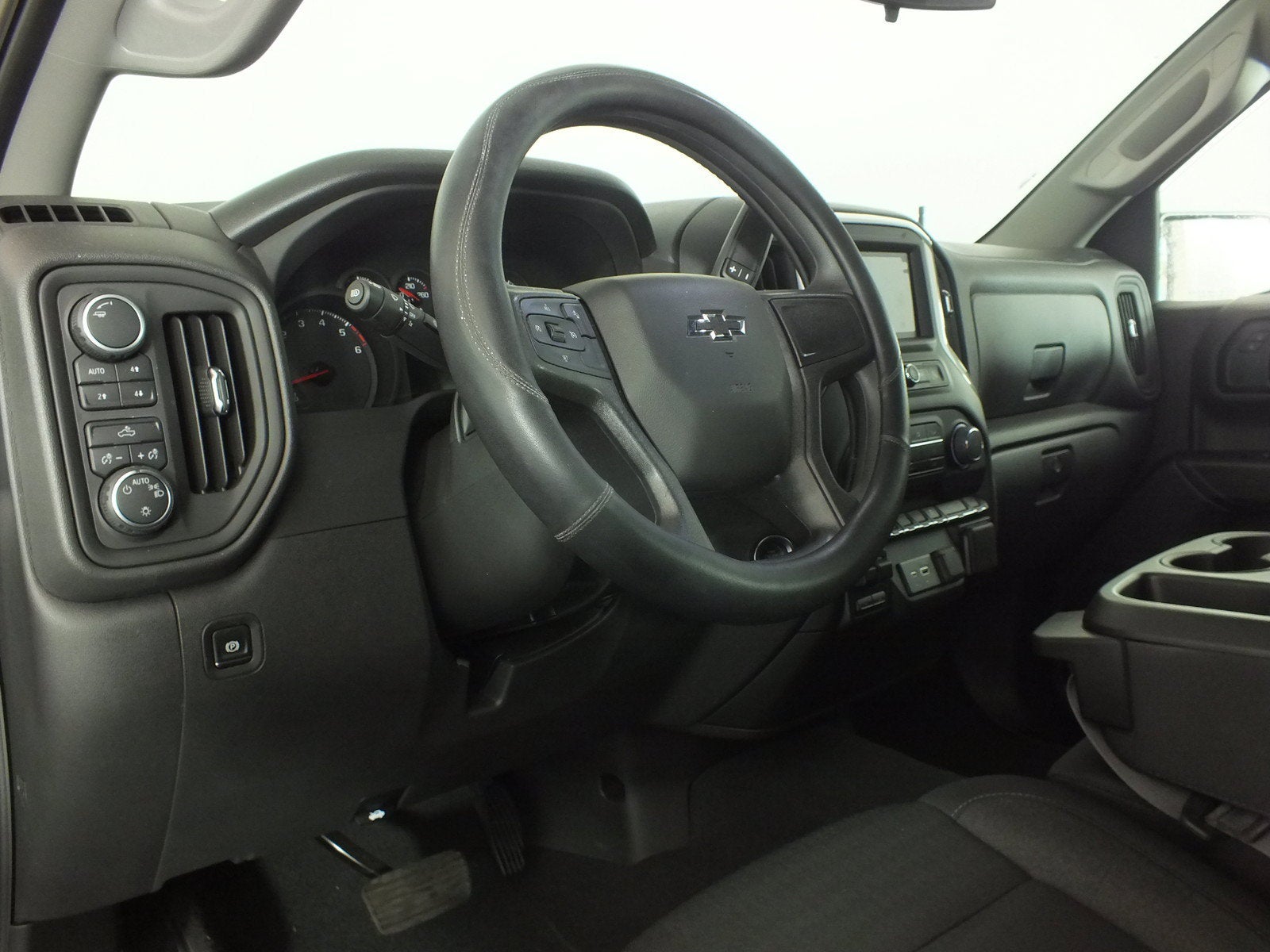 2025 Chevrolet Silverado 1500 Custom Trail Boss 4WD *1-OWNER!*