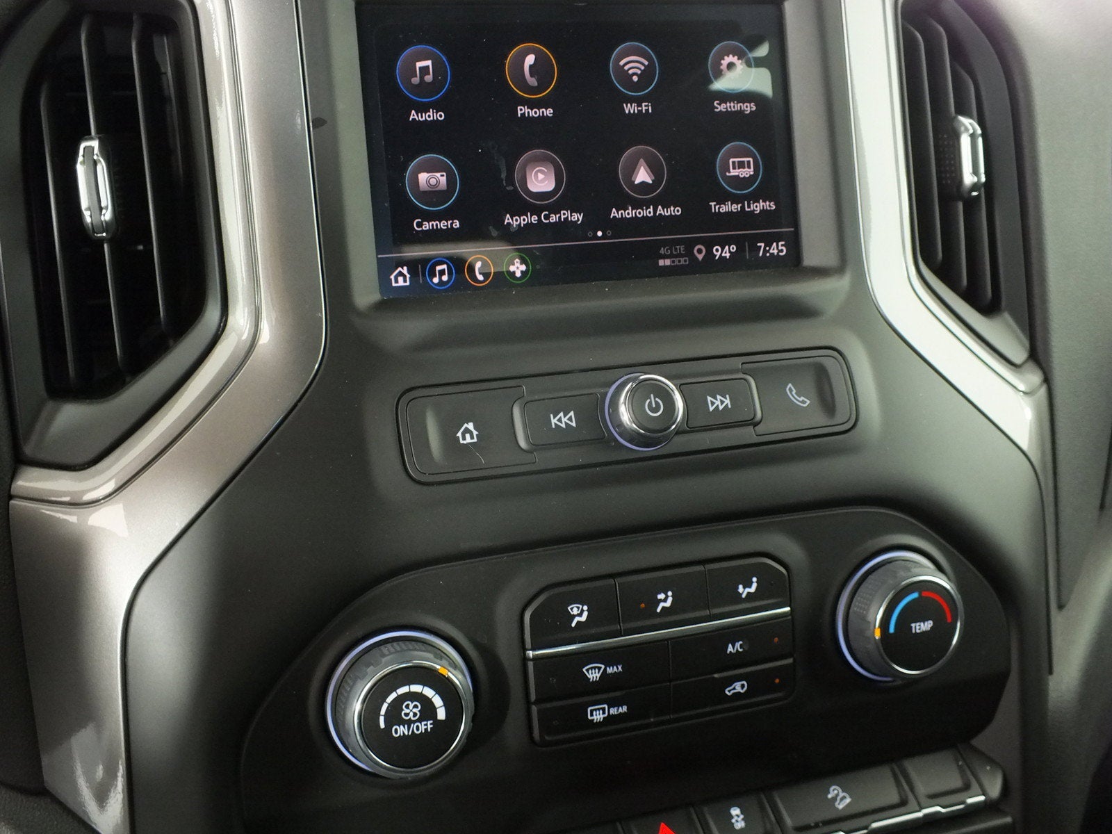 2025 Chevrolet Silverado 1500 Custom Trail Boss 4WD *1-OWNER!*