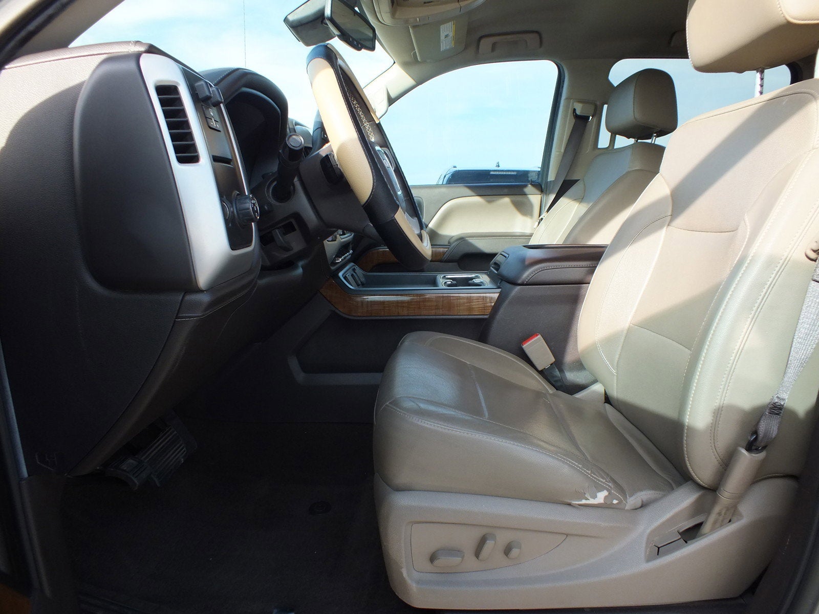 2017 GMC Sierra 1500 SLT RWD *CLEAN CARFAX!*