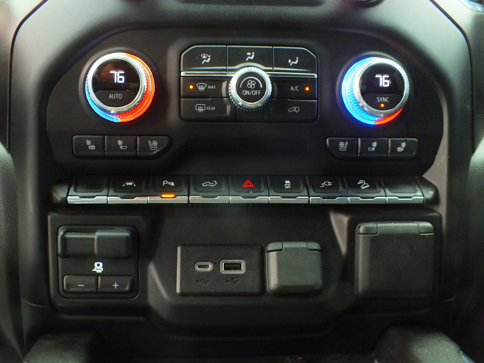 2022 GMC Sierra 1500 Limited AT4 4WD *1-OWNER*