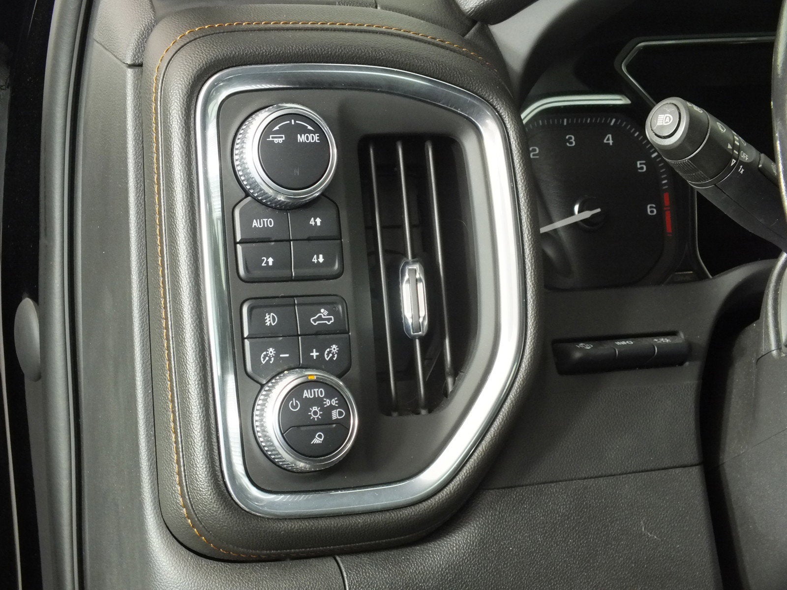 2022 GMC Sierra 1500 Limited AT4 4WD *CLEAN CARFAX!*