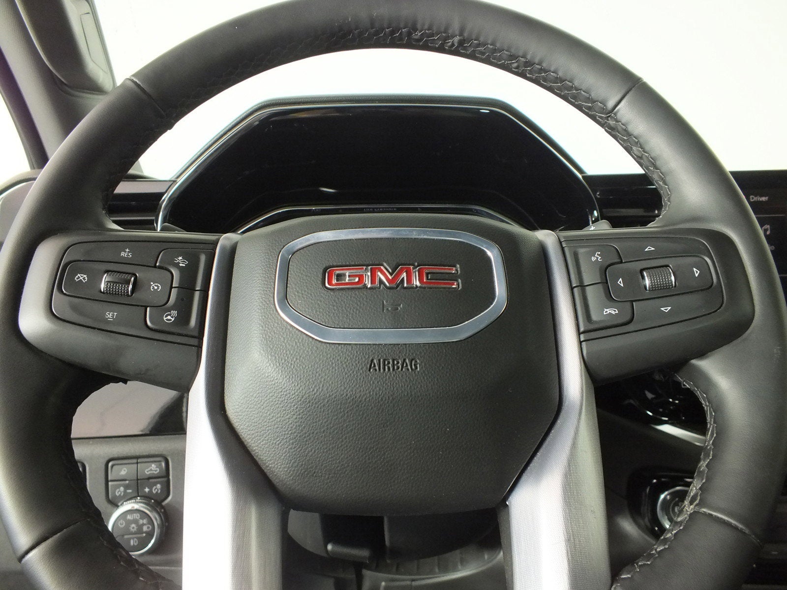 2025 GMC Sierra 1500 Elevation 4WD *1-OWNER*