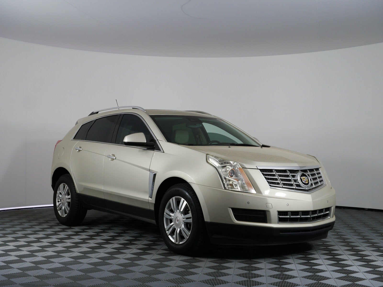 2015 Cadillac SRX Luxury Collection *VERY NICE!*