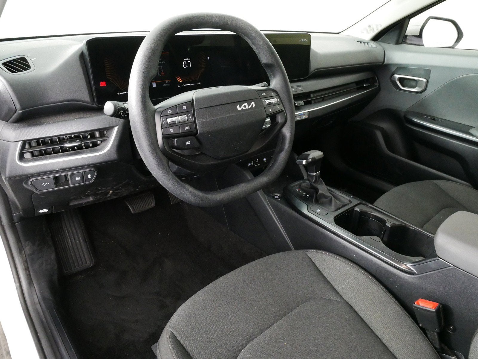 2025 Kia K4 LXS *1-OWNER*