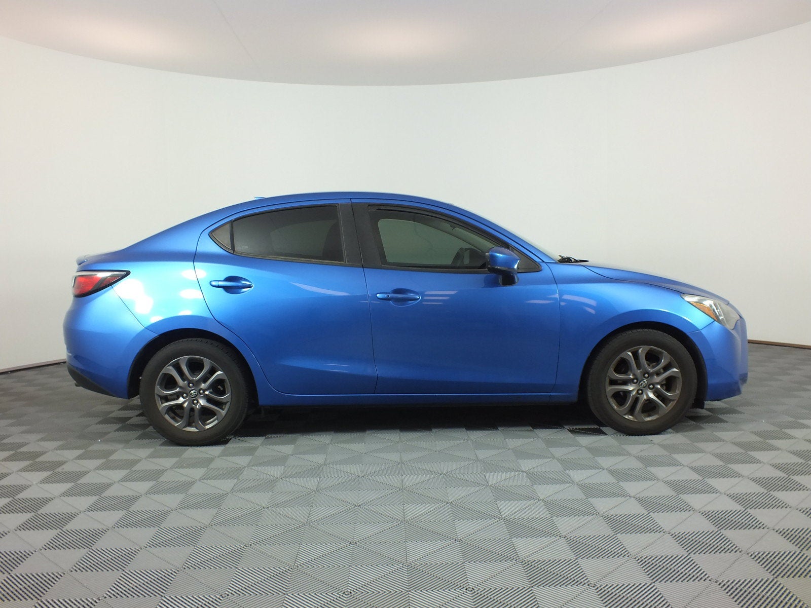 2019 Toyota Yaris Sedan LE *1-OWNER*
