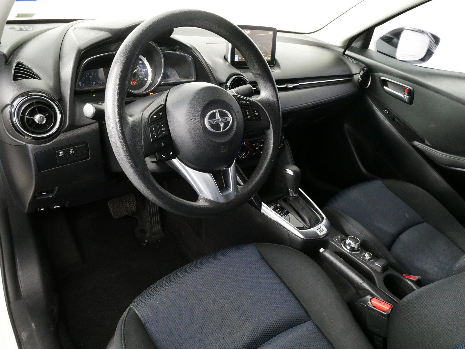 2016 Scion iA FWD *CLEAN CARFAX*
