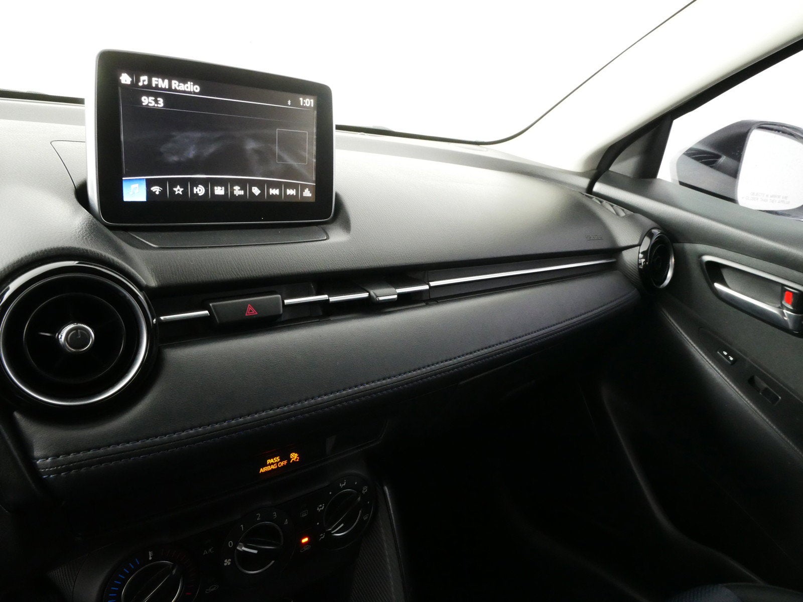 2016 Scion iA FWD *CLEAN CARFAX*