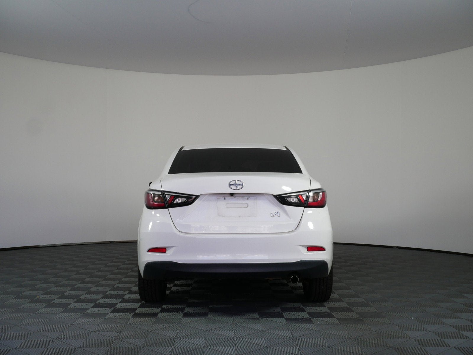 2016 Scion iA FWD *CLEAN CARFAX*