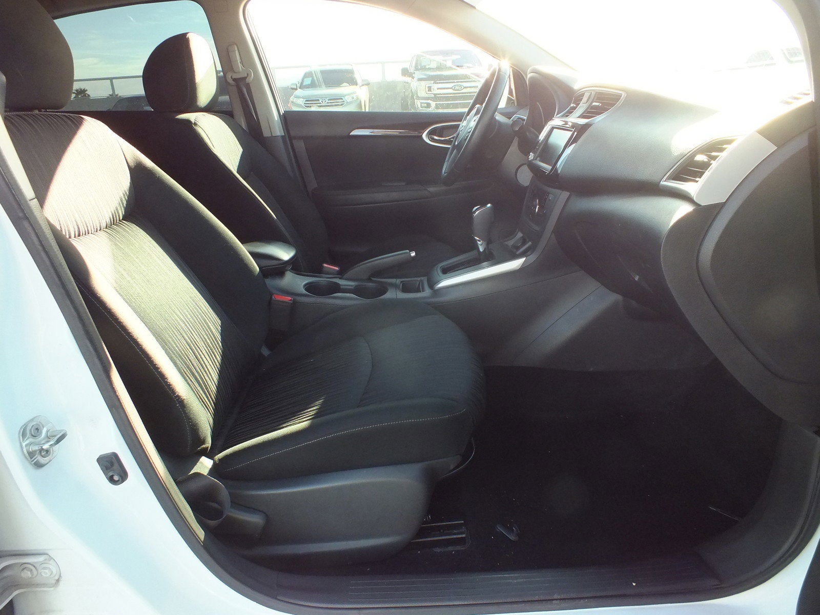 2019 Nissan Sentra SV *FUEL EFFICIENT!*