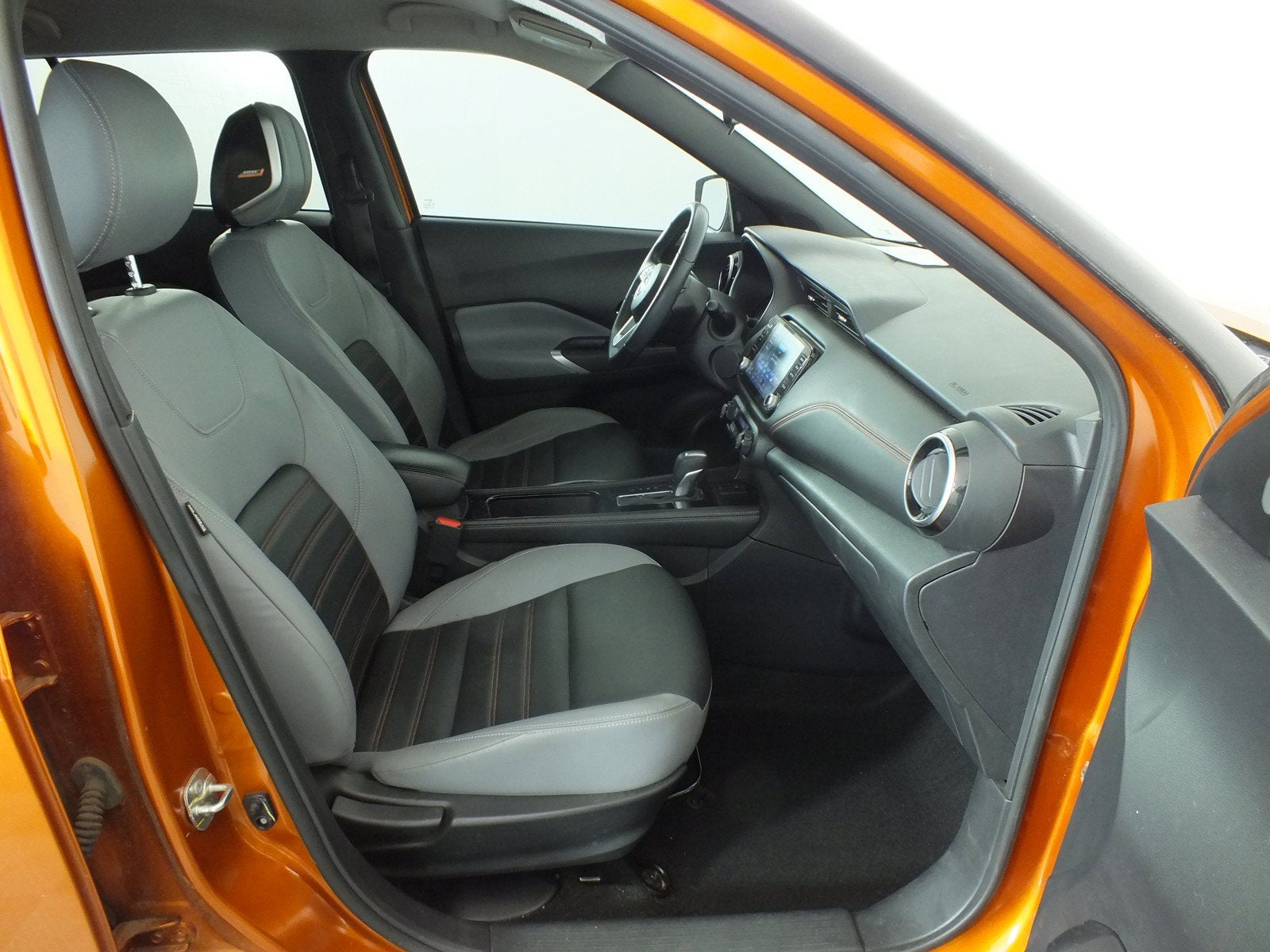2023 Nissan Kicks SR *1-OWNER*