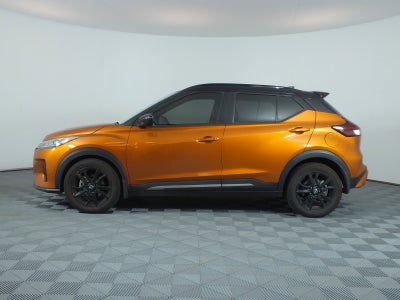 2023 Nissan Kicks SR *1-OWNER*