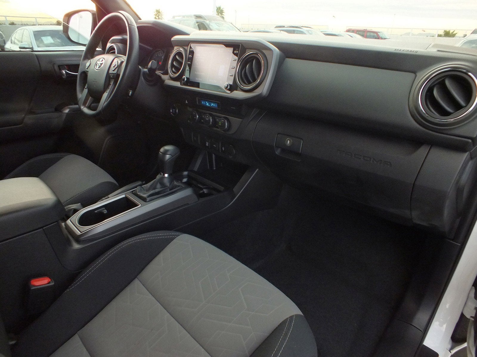 2021 Toyota Tacoma SR5 RWD *1 OWNER, CLEAN CARFAX!