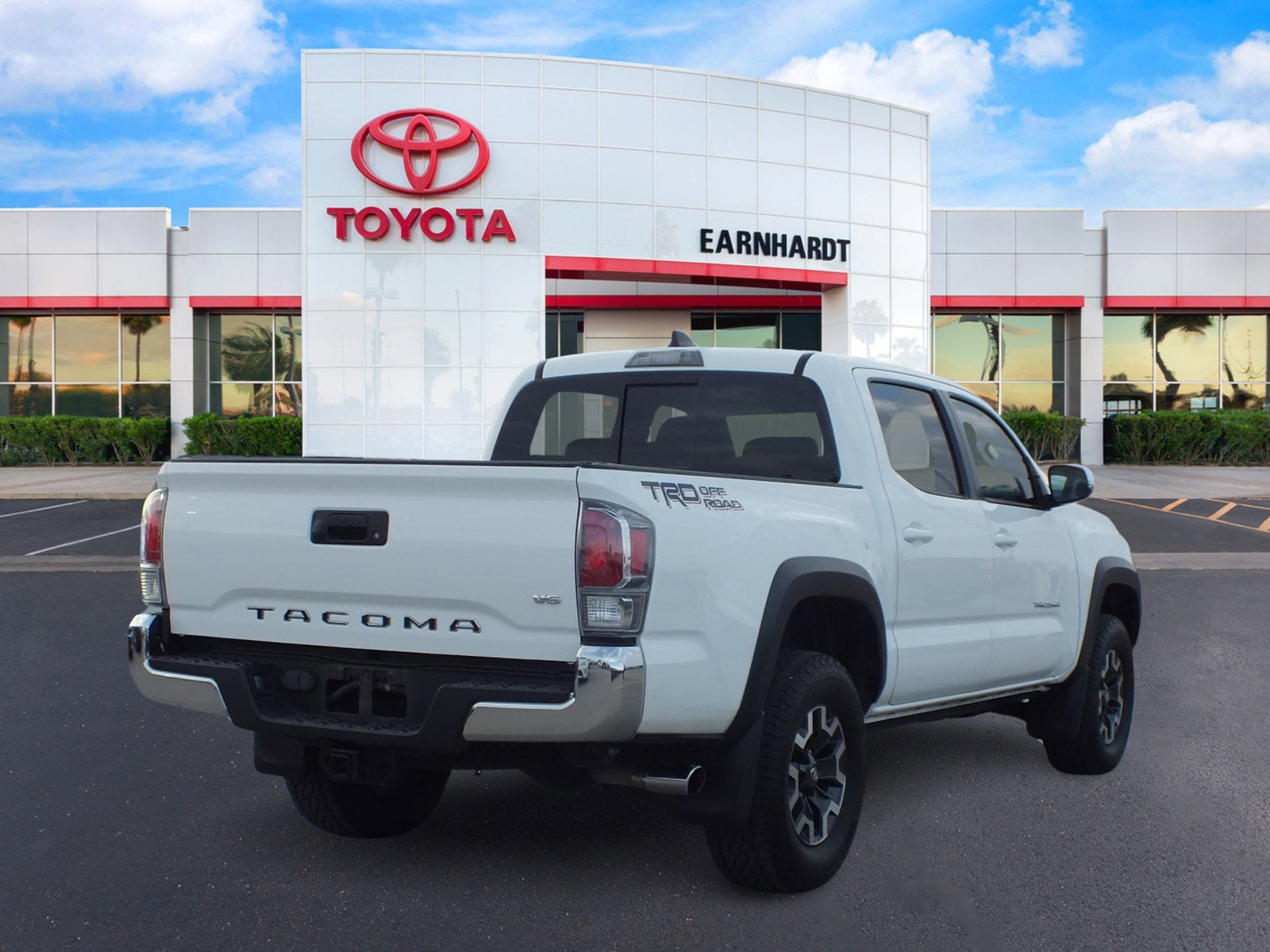 2021 Toyota Tacoma SR5 RWD *1 OWNER, CLEAN CARFAX!